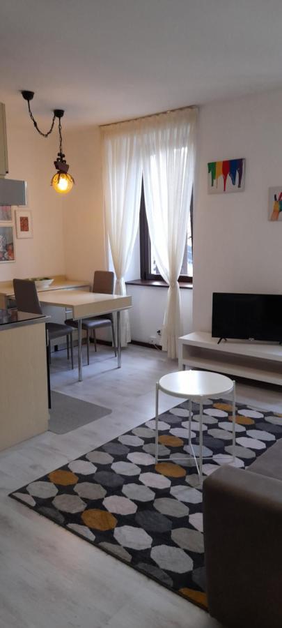 Anna'S Home ☆ กัมพิโอเน ดีตาเลีย ภายนอก รูปภาพ