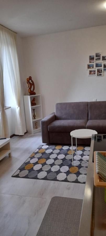 Anna'S Home ☆ กัมพิโอเน ดีตาเลีย ภายนอก รูปภาพ